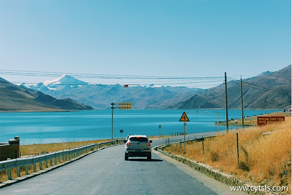 西藏旅游火車