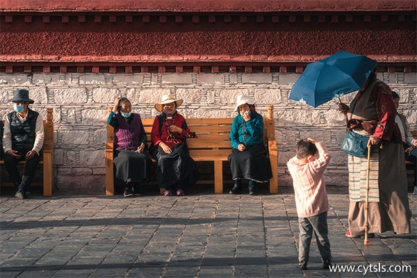 去一趟西藏旅游