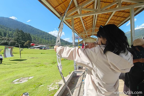 十一月份去西藏旅游準(zhǔn)備哪些東西